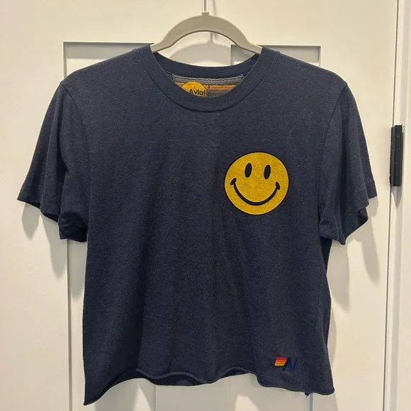 Aviator Nation T-shirt Yellow Smiley Face - Picture 1 of 3
